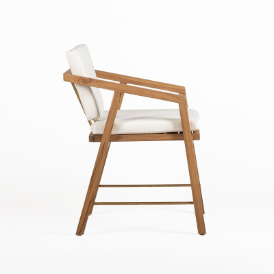Chair Val
