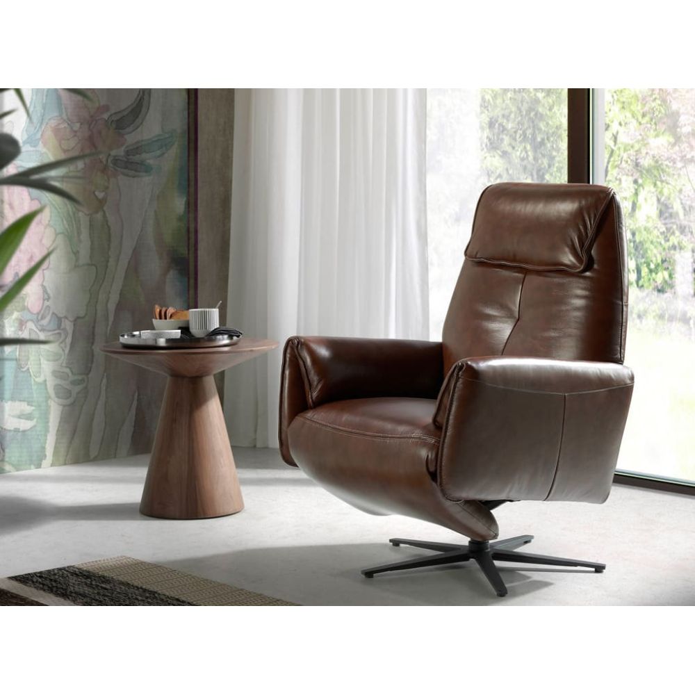 Armchair Majestian II
