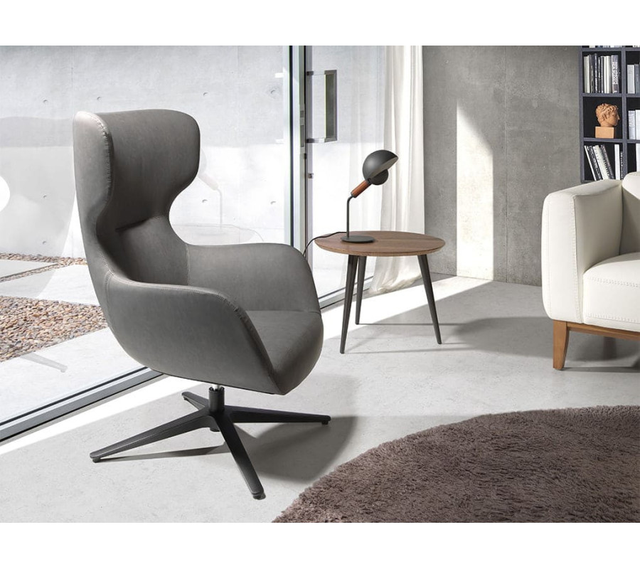 Armchair Gollia
