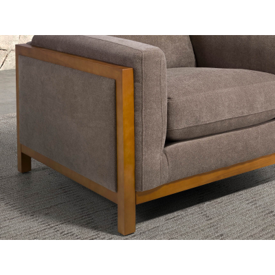 Armchair Magnea