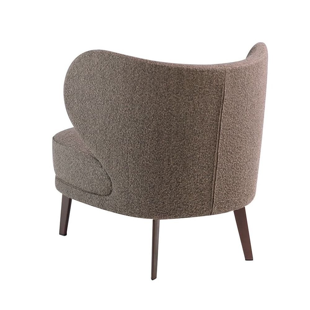 Armchair Ustan