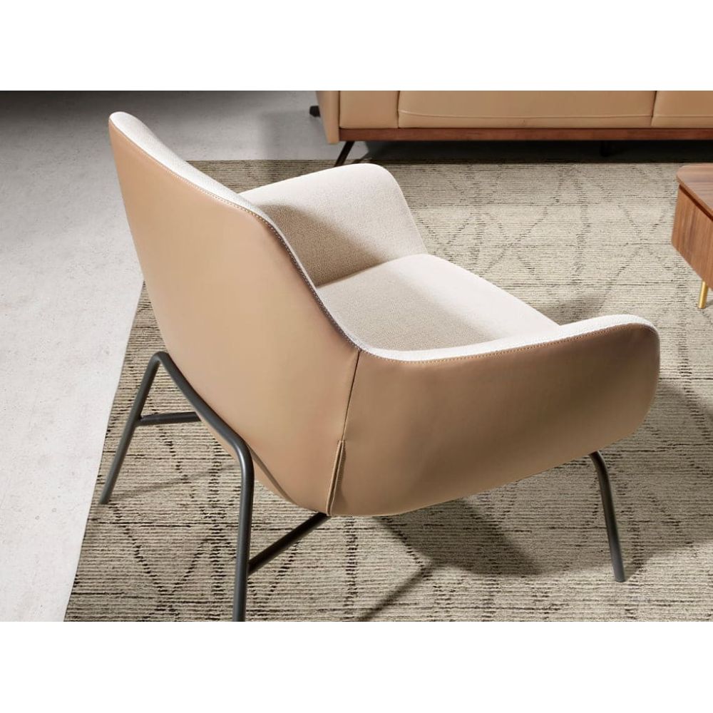 Armchair Eppis