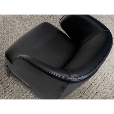 Armchair Poppay