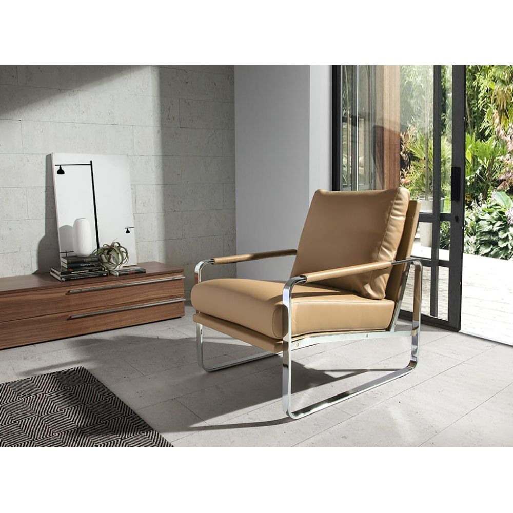 Armchair Tunka