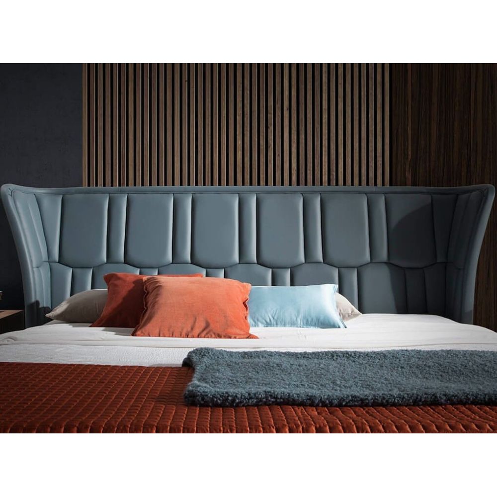 Cama Breea
