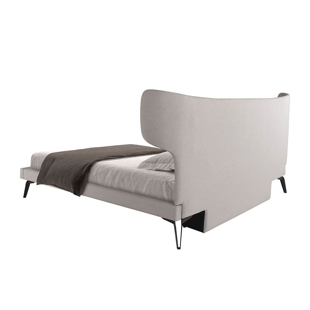 Cama Karas