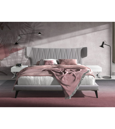 Cama Karas