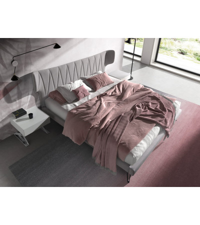 Cama Karas