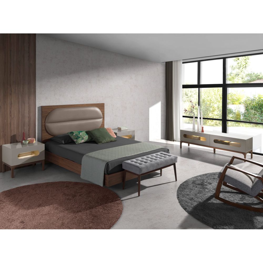 Cama Teon