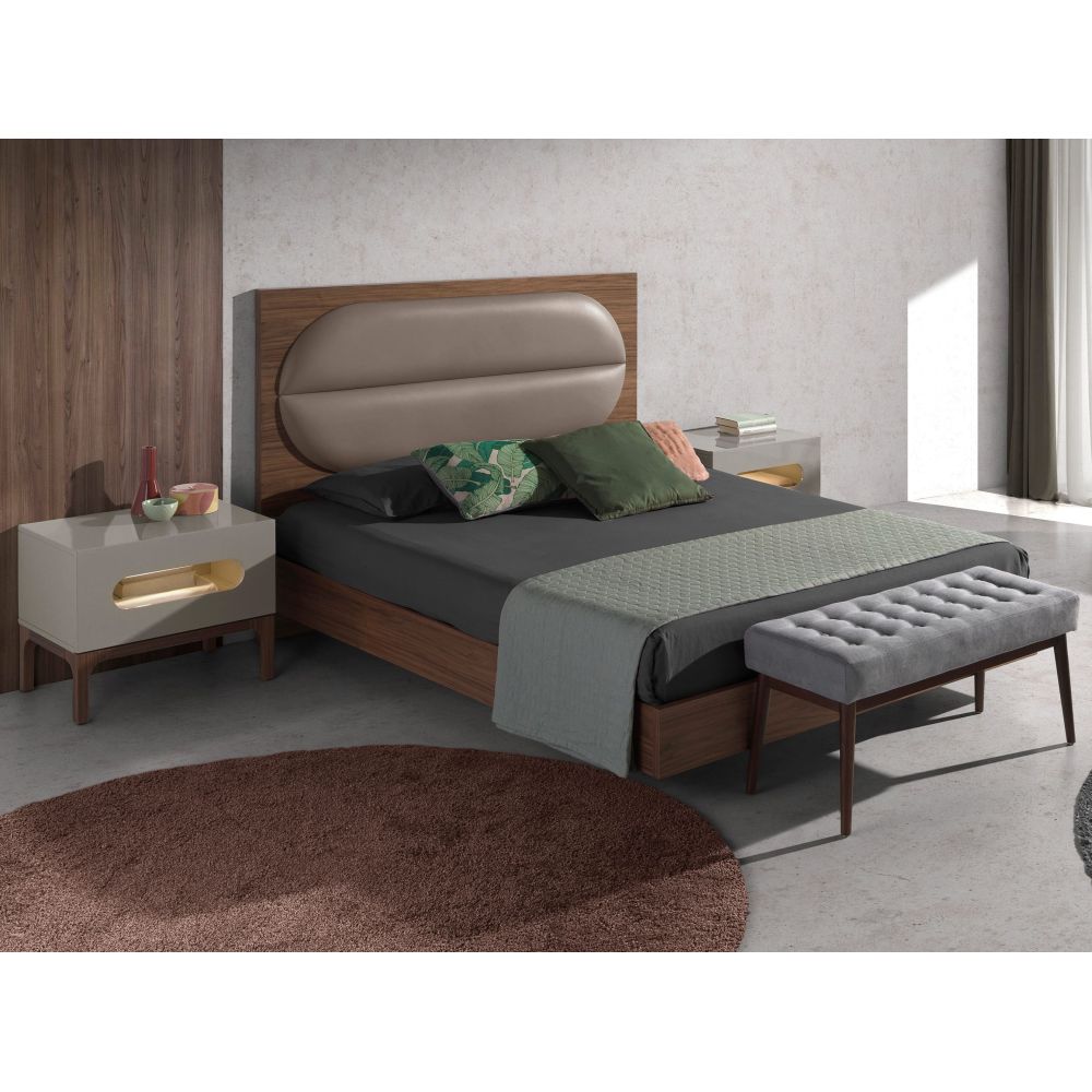 Bed Teon