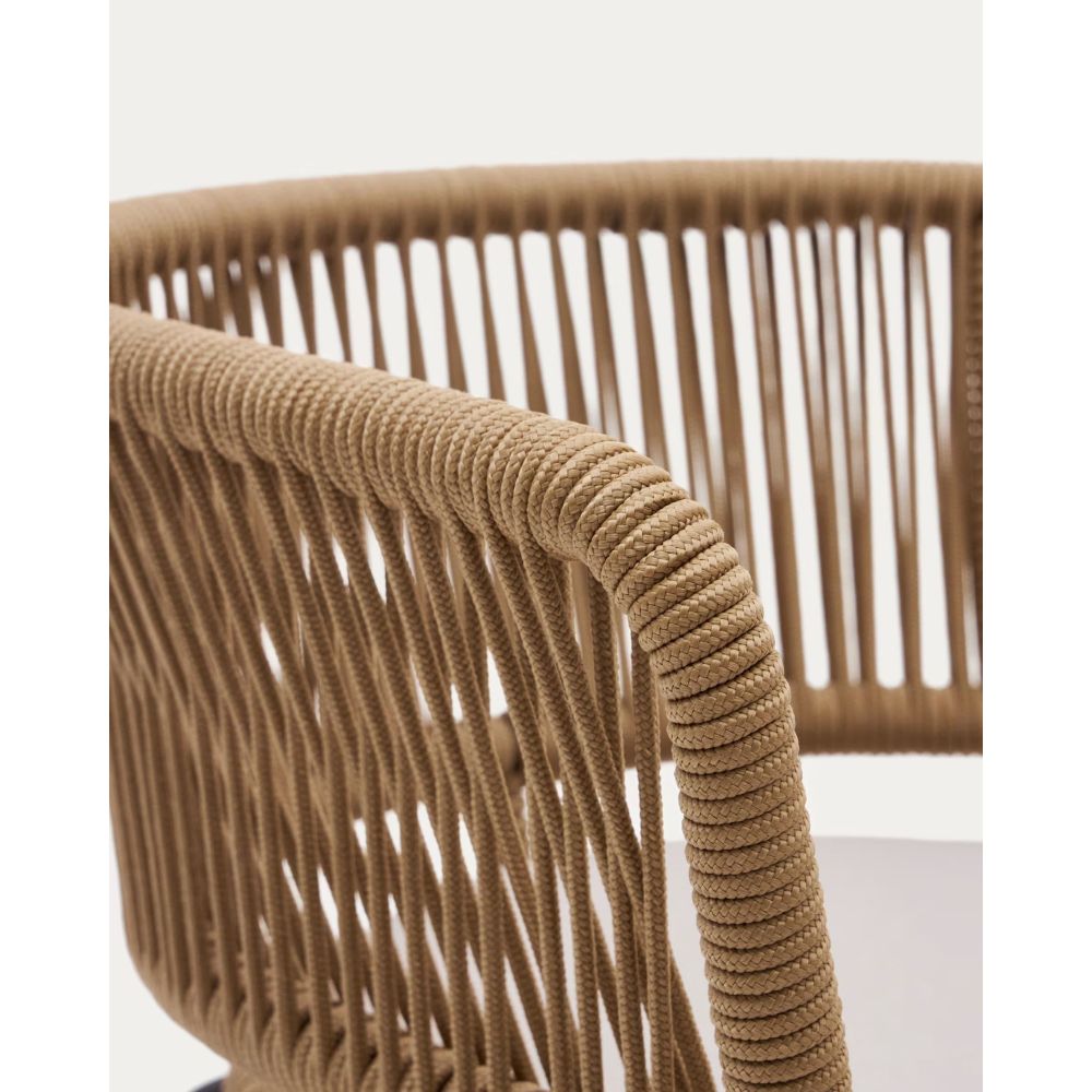 Chair Nadi
