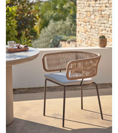 Chair Nadi