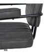 Chair Apikalia