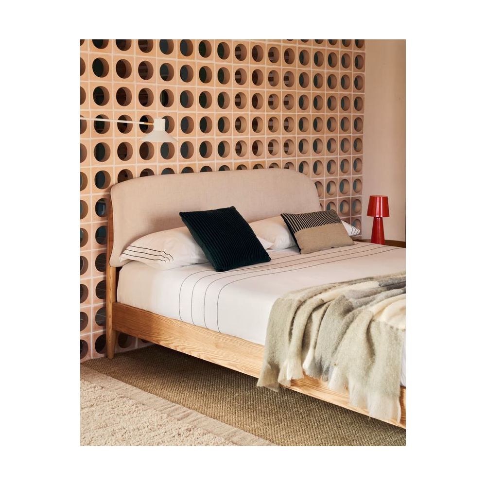 Bed Avia