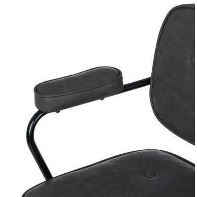 Chair Stormi