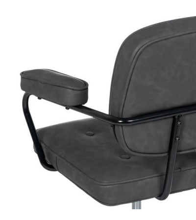 Chair Stormi