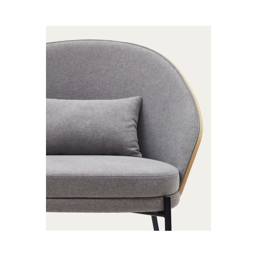 Armchair Eam