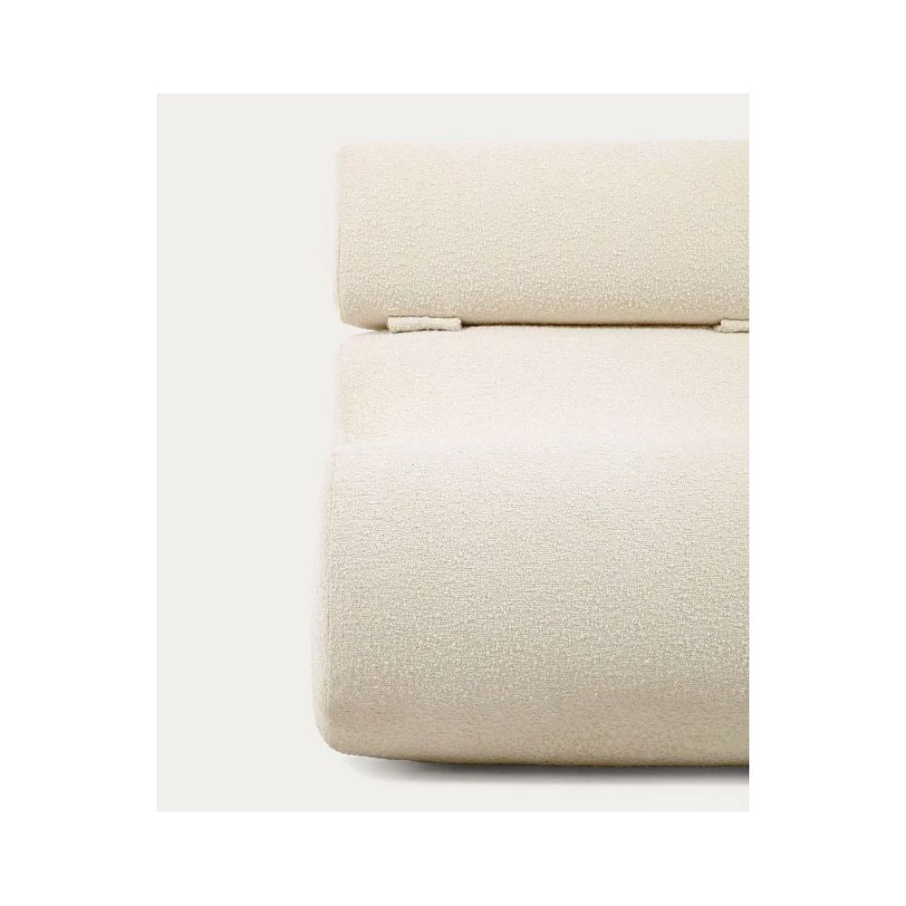 Armchair Clu