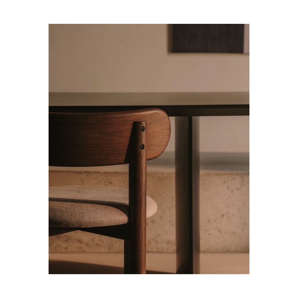 Chair Ebai