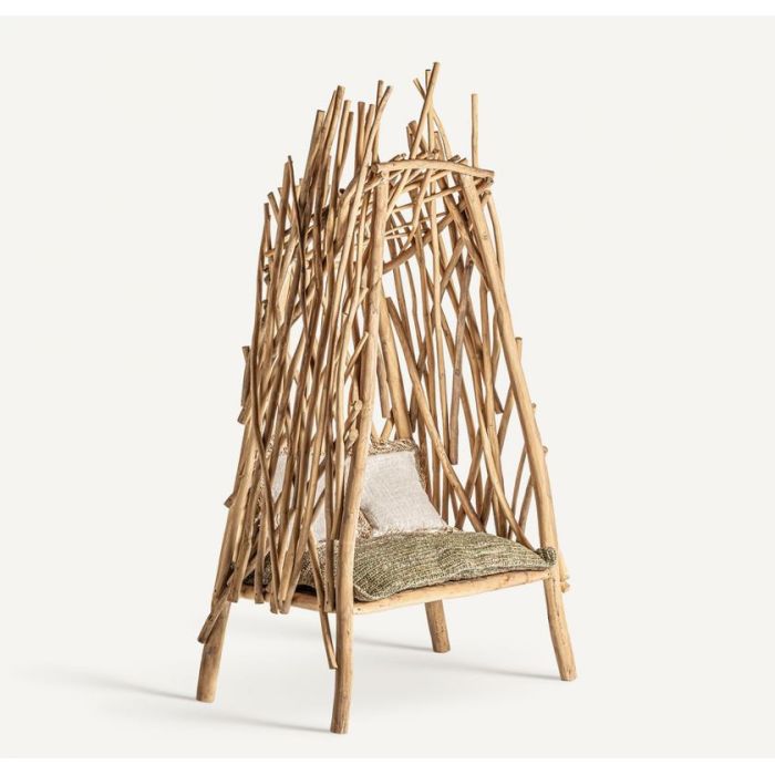 Armchair Neta