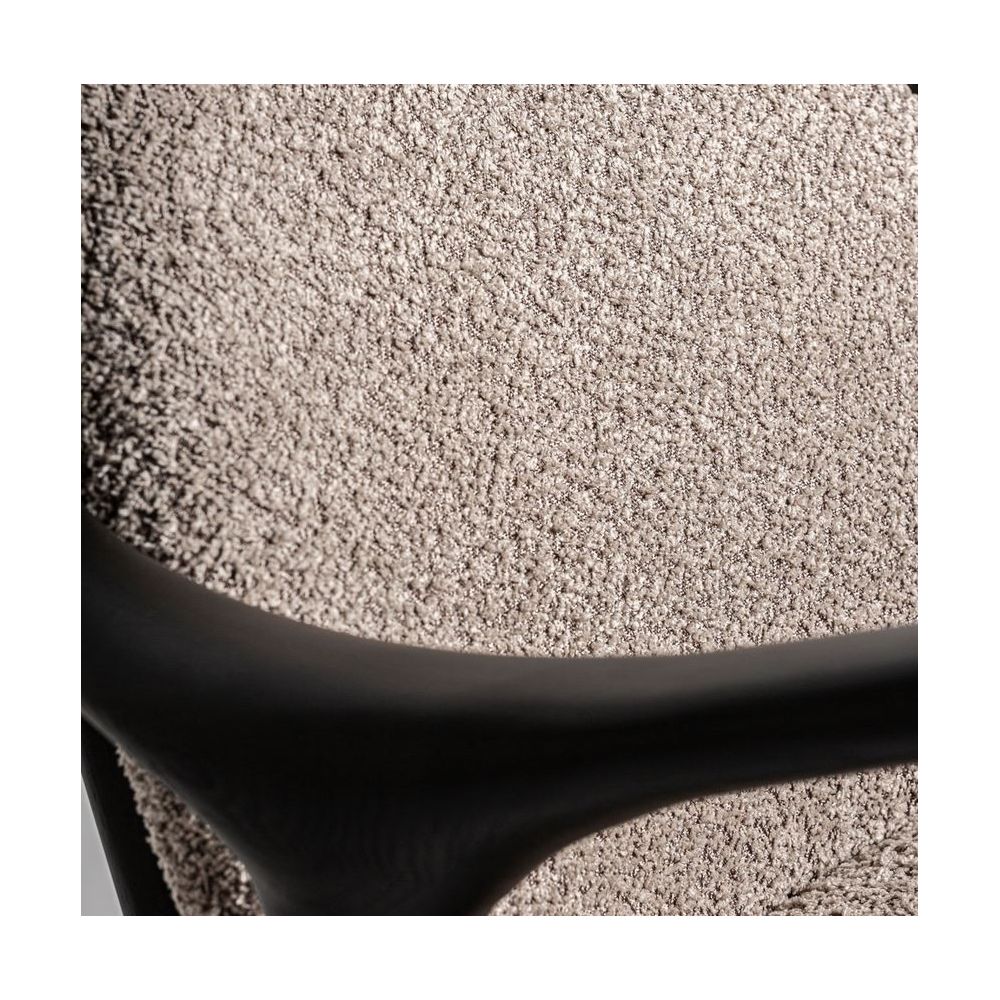 Armchair Hert