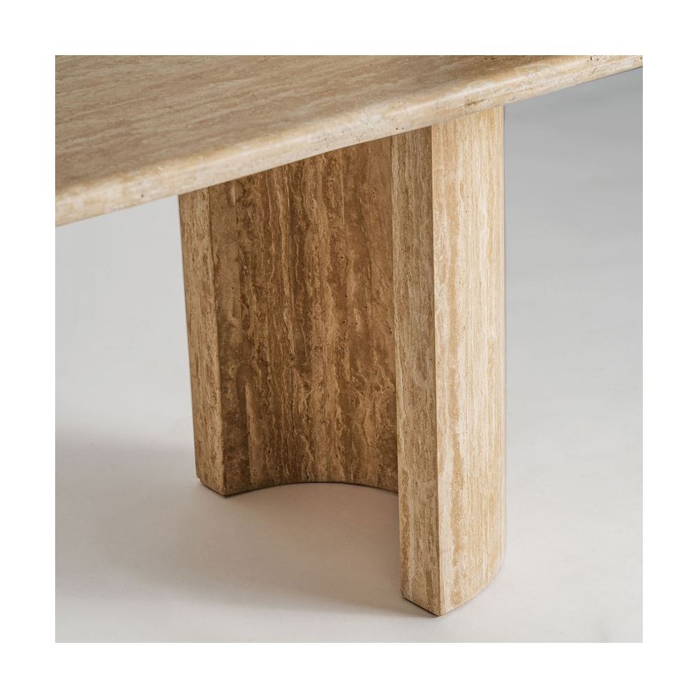 Dining table Thiennes