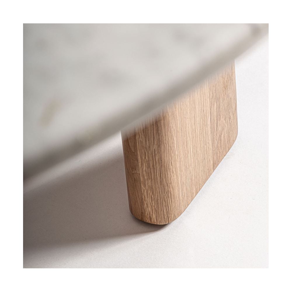 Dining table Ara