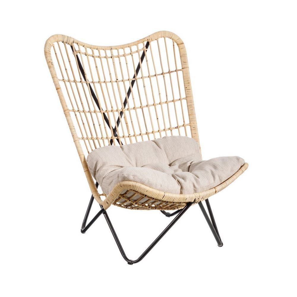 Armchair Lola