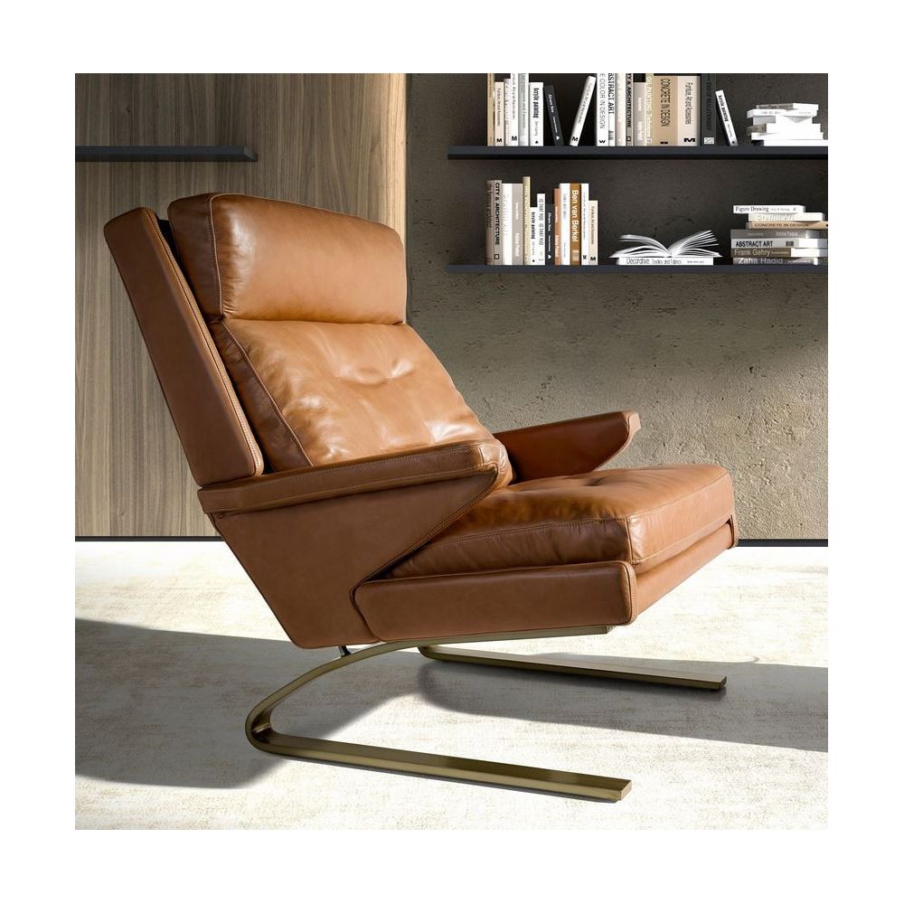 Armchair Naya