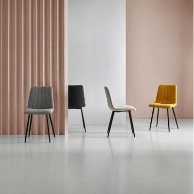 Chair Xenaz