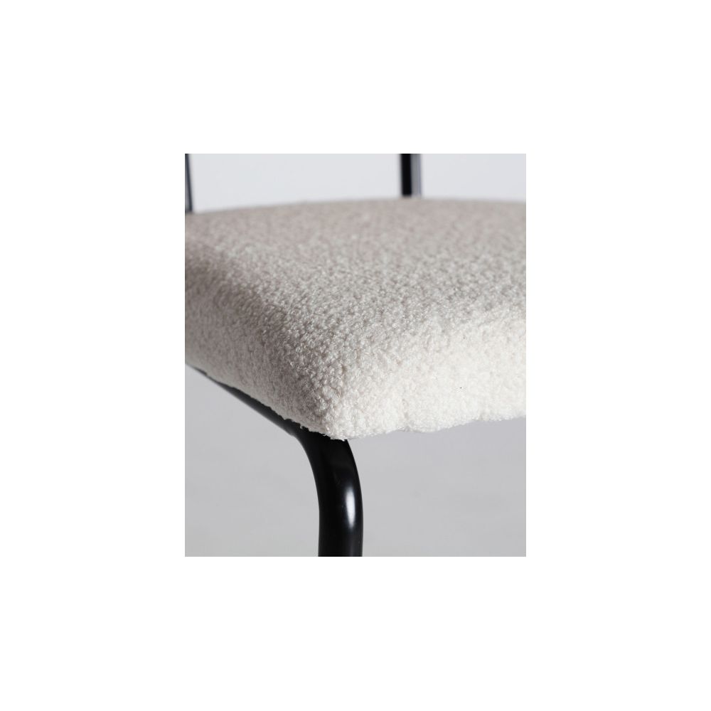 Zelina Chair