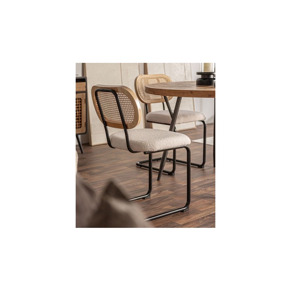 Zelina Chair