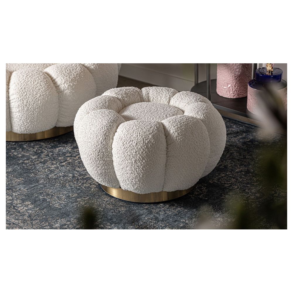 Bouclé Crest Puff