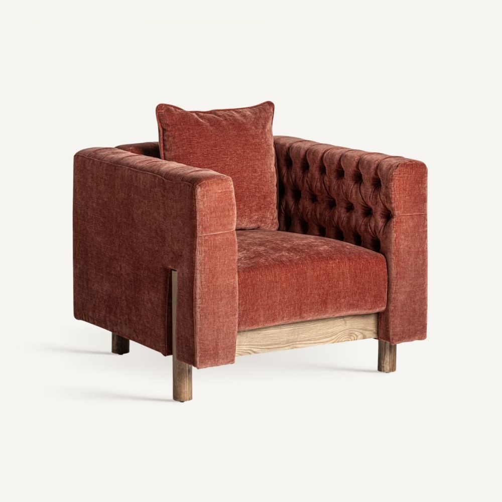 Armchair Carlton
