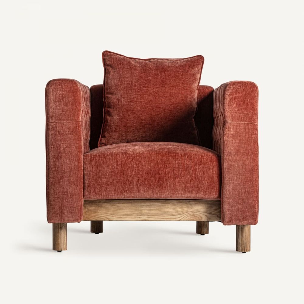 Armchair Carlton