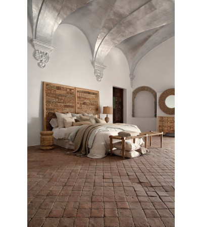 Consola Tavel