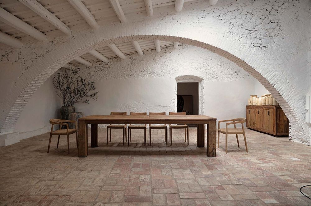 Dining table Backlyn