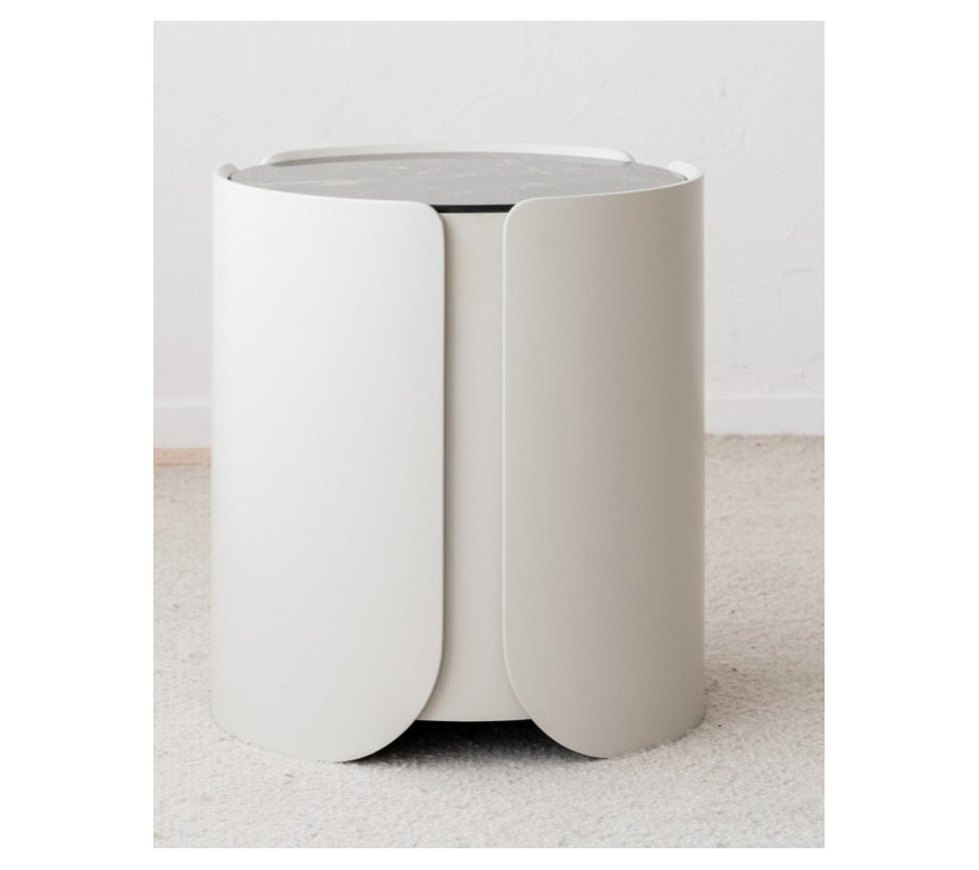 Round Side table Grill III Round Side table Grill III