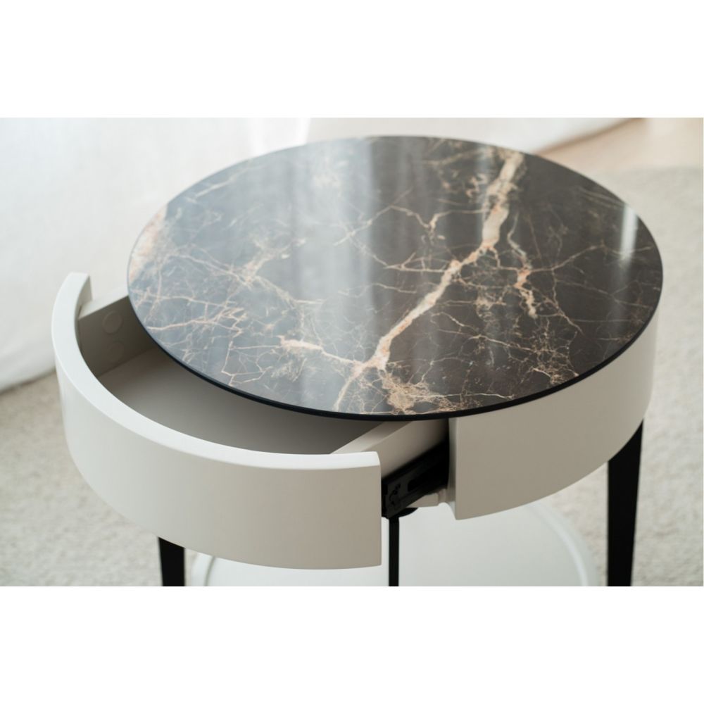 Round Side table BL II
