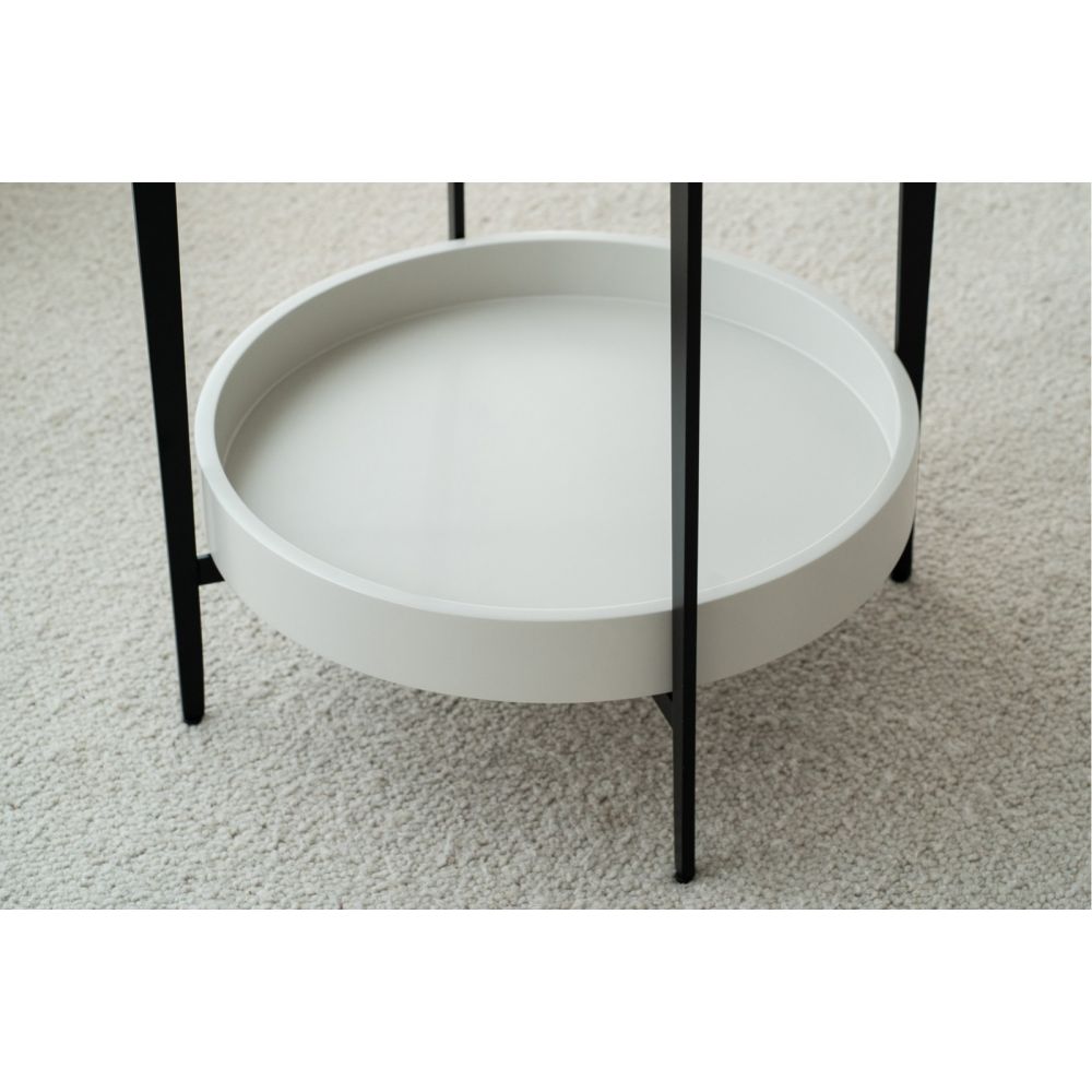 Round Side table BL III