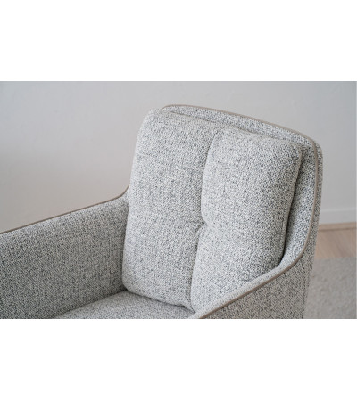 Chair Tono