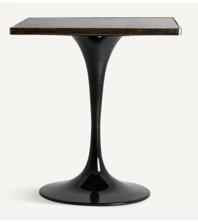 Bar table Than I