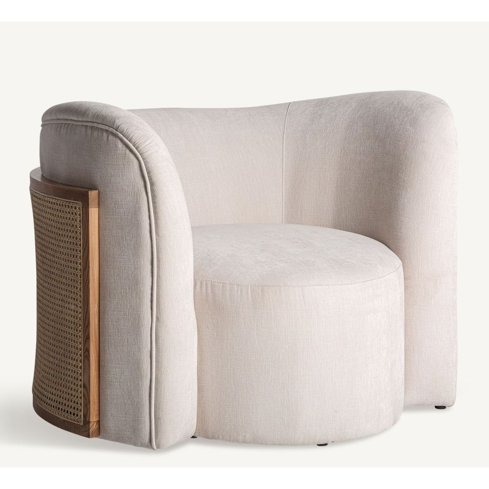 Armchair Nyu