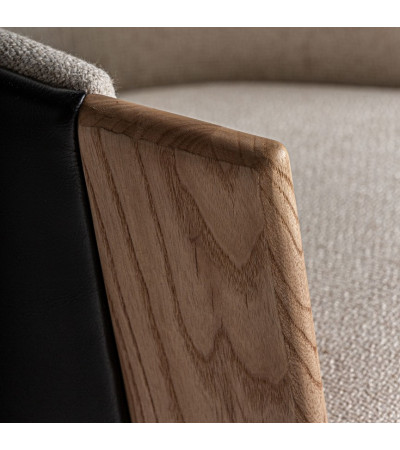 Chair Nara
