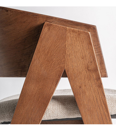 Chair  Madiran