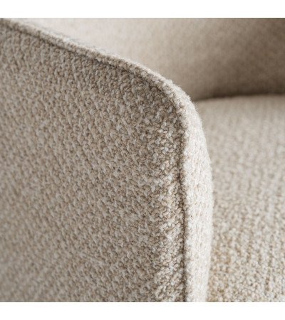 Armchair Mayn