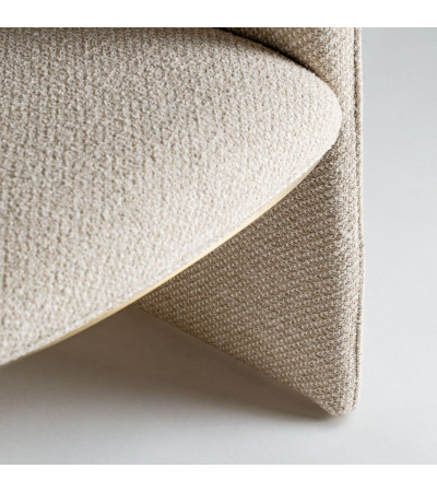 Armchair Mayn
