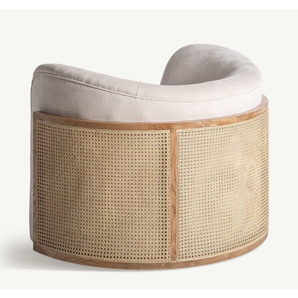 Armchair Nyu