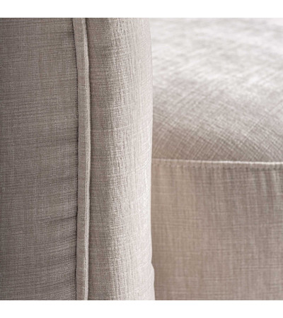 Armchair Nyu