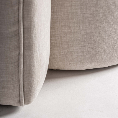Armchair Nyu